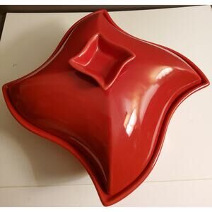 Sienna 1 Quart Pagoda Covered Red Porcelain Baker by Godinger